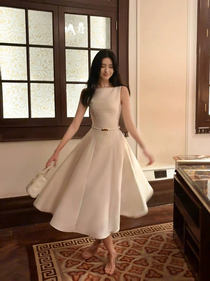 Modest French Style A line Scoop Satin Fashion Women Long Formal Outfits Prom Dresses N2083