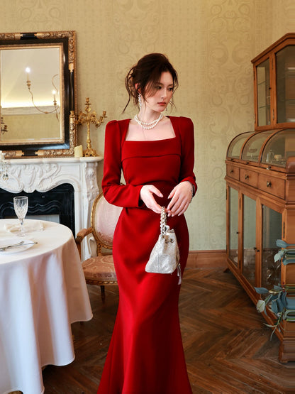 Sirène de style français modeste Robes de soirée longues pour femmes en satin rouge à col carré N2088