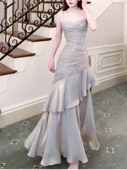 Einfaches Meerjungfrau-Spaghettiträger-Satin-Hochzeits-Party-Ball-Gastkleid N2091