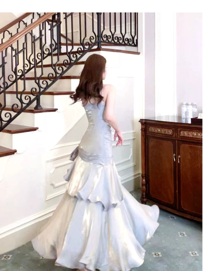 Einfaches Meerjungfrau-Spaghettiträger-Satin-Hochzeits-Party-Ball-Gastkleid N2091
