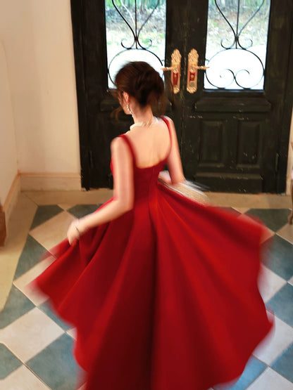 Robe de bal d'été rouge en satin avec encolure carrée et coupe trapèze simple pour femmes, filles et adolescentes N2211