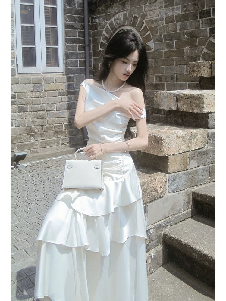 Robe de bal élégante sirène blanche à volants épaules dénudées en satin pour femmes et adolescentes N2184