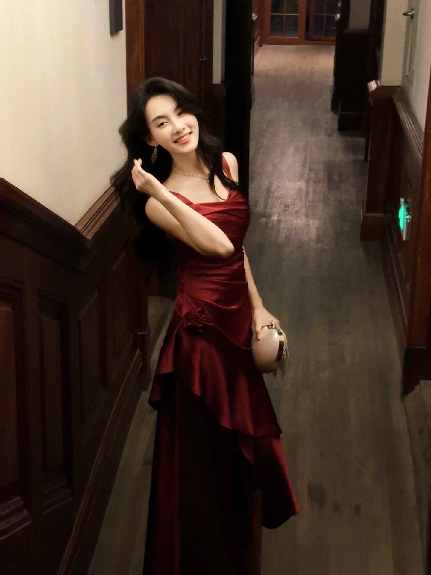 Elegantes Meerjungfrau-Abendkleid mit eckigem Ausschnitt in Weinrot aus Satin für Damen, Mädchen, Teenager, Abschlussballkleider N2190