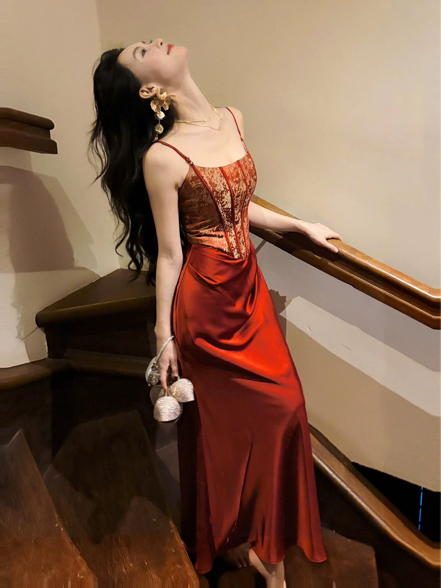 Élégante robe de bal longue en satin rouge à fines bretelles de style sirène pour femmes, filles et adolescentes N2213