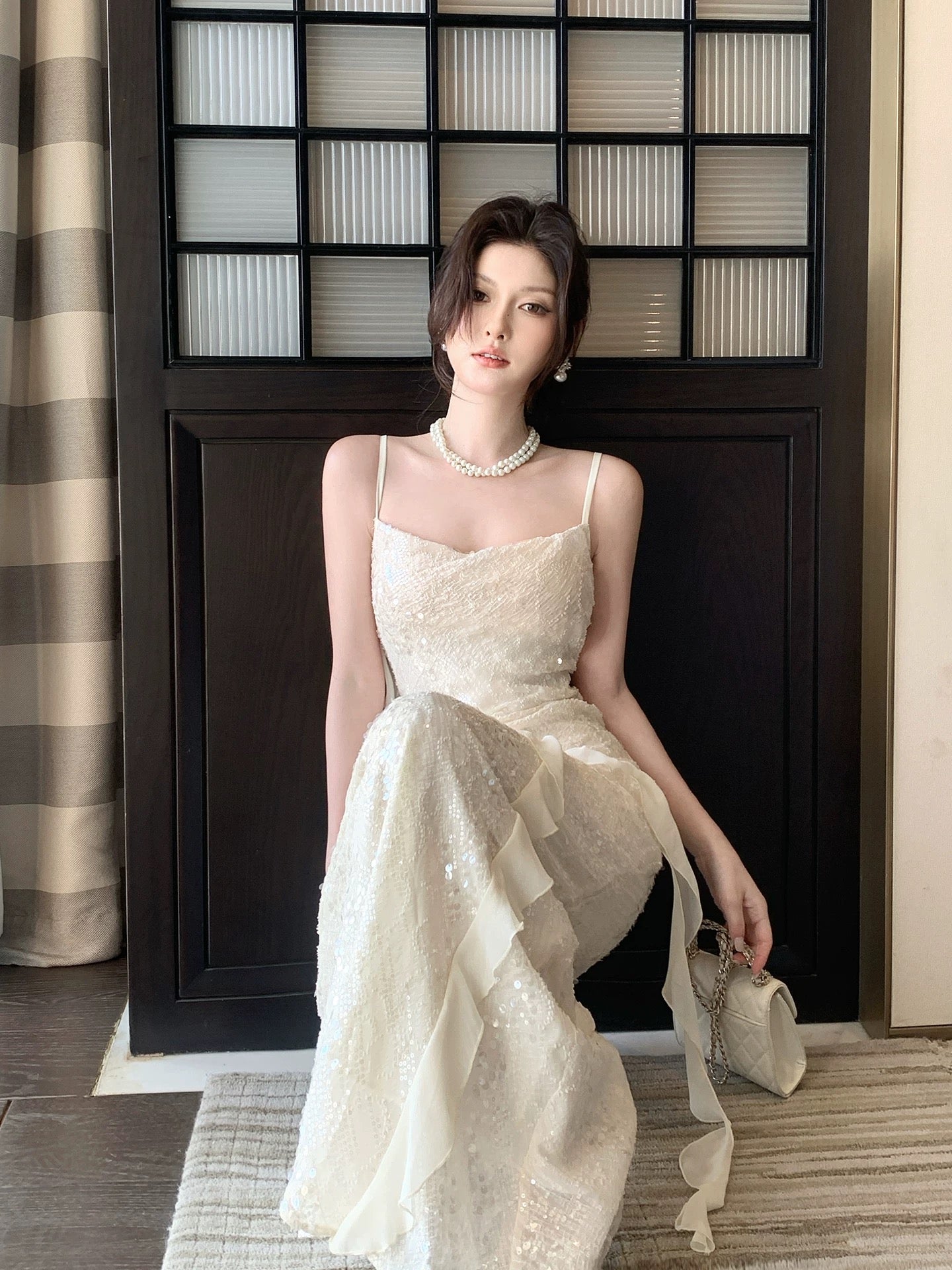 Einfaches Meerjungfrau Spaghetti-Träger Weißes Pailletten Sommer Abendkleid Für Damen Mädchen Teenager Ballkleider N2226