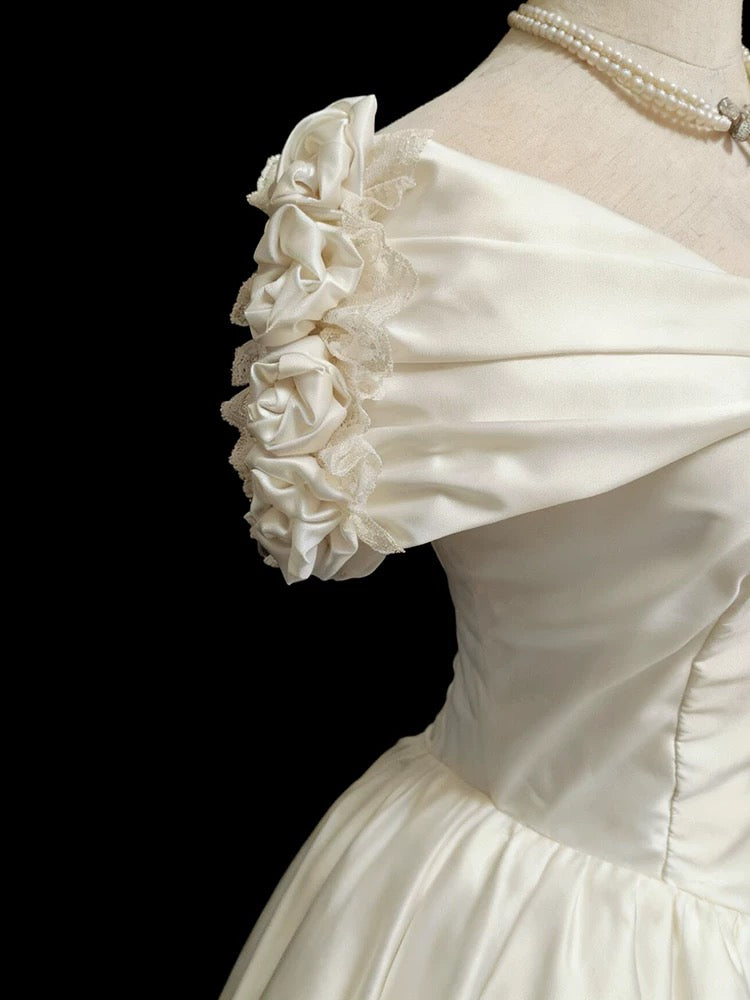 French Style Wedding Dresses Ball Gown Off The Shoulder Satin Long Summer Garden Wedding Dress N4139