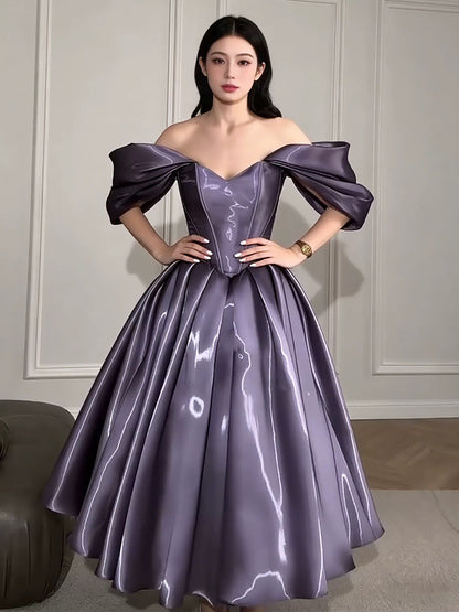 Magnifique robe de bal à épaules dénudées et à volants, idéale pour les lycéennes, les adolescentes et les jeunes filles. Robe de fin d'année N1682