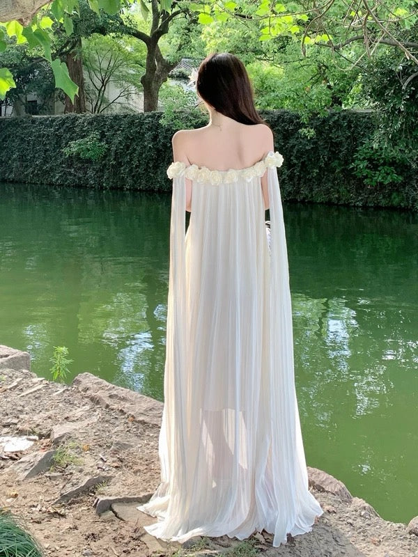 Einfaches A-Linien-Kleid schulterfrei aus weißem Chiffon – Ideen für Damen, lange Geburtstagskleider, Strandurlaub, Sommer-Outfits N3149