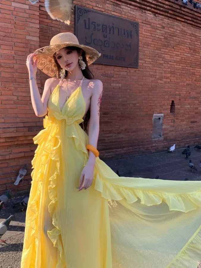 Sexy A line Halter Yellow Backless Chiffon Long Date Night 19th Birthday Outfits Formal Prom Dresses RB5722