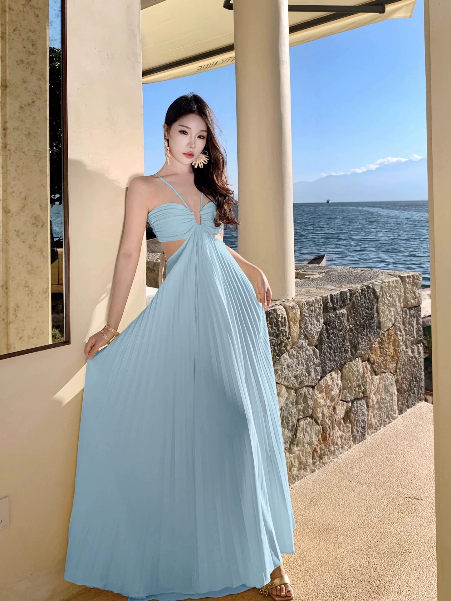 Modest A line Halter Light Sky Blue Chiffon Sleeveless Date Night Outfits Formal Prom Gown 19th Birthday Dresses RB5692