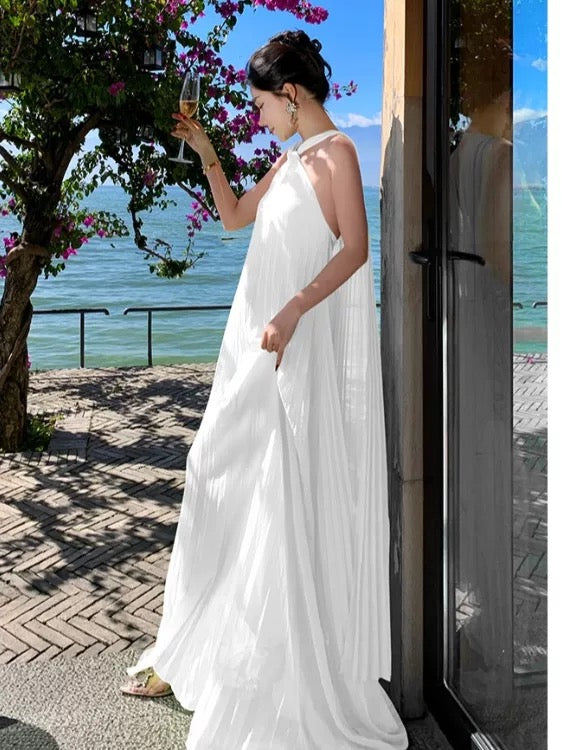 Mystical A Line Halter White Chiffon Sleeveless Date Night Outfits Formal Prom Gown 19th Birthday Dresses RB5689