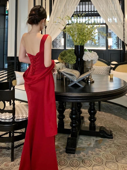 Sexy Mermaid One Shoulder Red With Ruffled Scarf Date Night Outfits Semi Formal Prom Wedding Guest Dresses RB5377