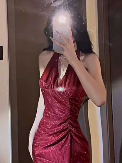 Delicate Mermaid V Neck Halter With Ruffled Long Slit Burgundy Cruise Ship Formal Night Evening Dresses 19th Birthday Outfits RB5641