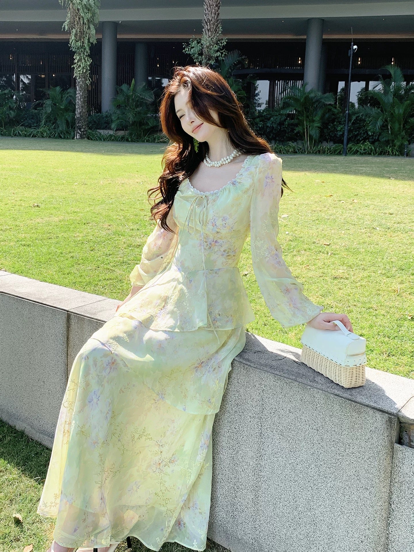 Modest A Line Square Neck Floral Chiffon With Long Sleeves Spring Summer Event Outfits Wedding Guest Dresses RB3851