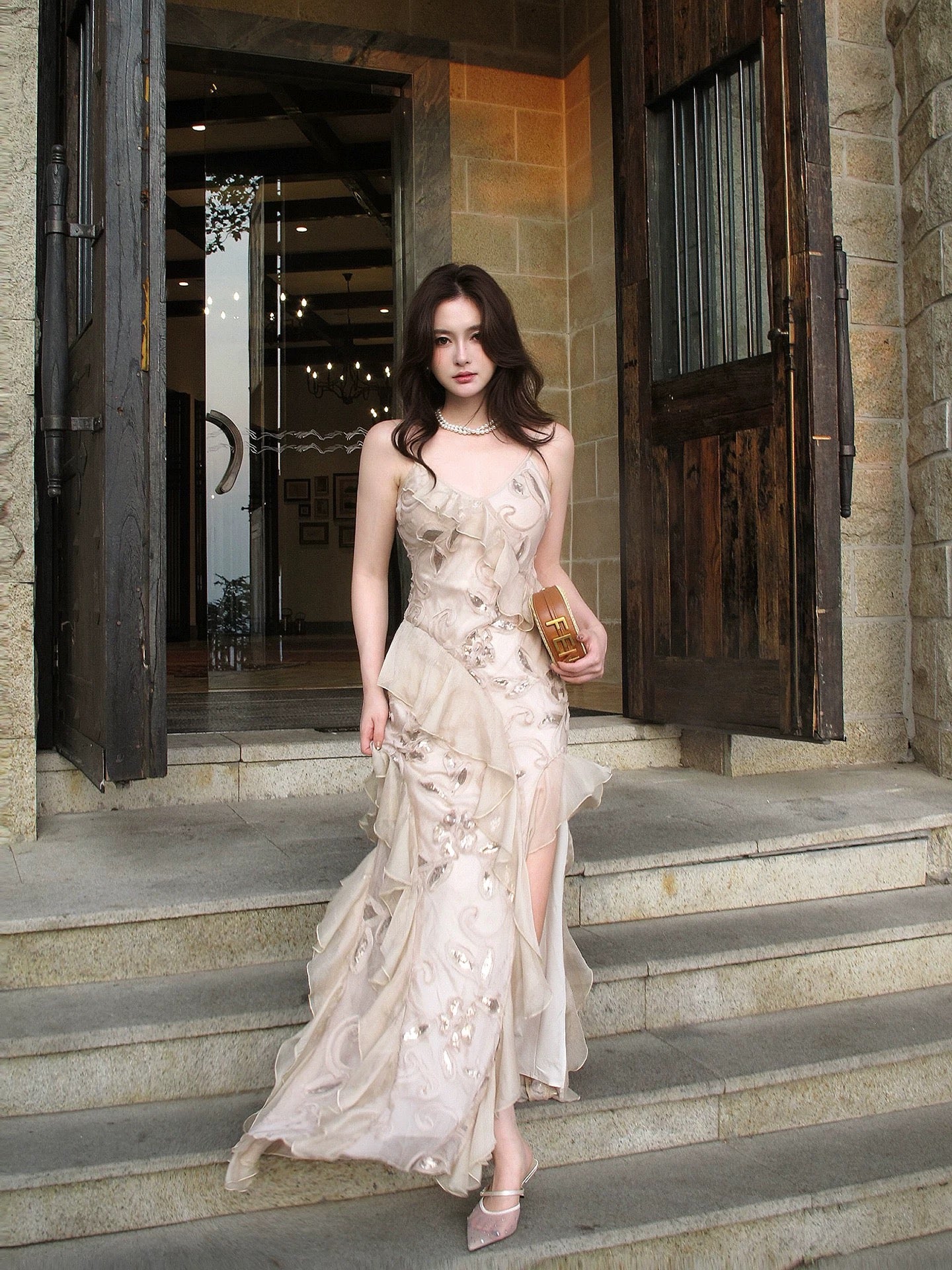 Classy 2026 Mermaid Spaghetti Straps Champgane Outdoor Semi Formal Summer Garden Beach Spring Event Outfits Wedding Guest Dresses RB4937