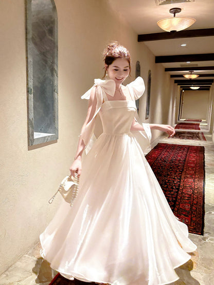 Free-Spirited A Line Spaghetti Straps With Bow Semi Formal Summer Garden Beach Spring Event Outfits Wedding Guest Dresses RB4954