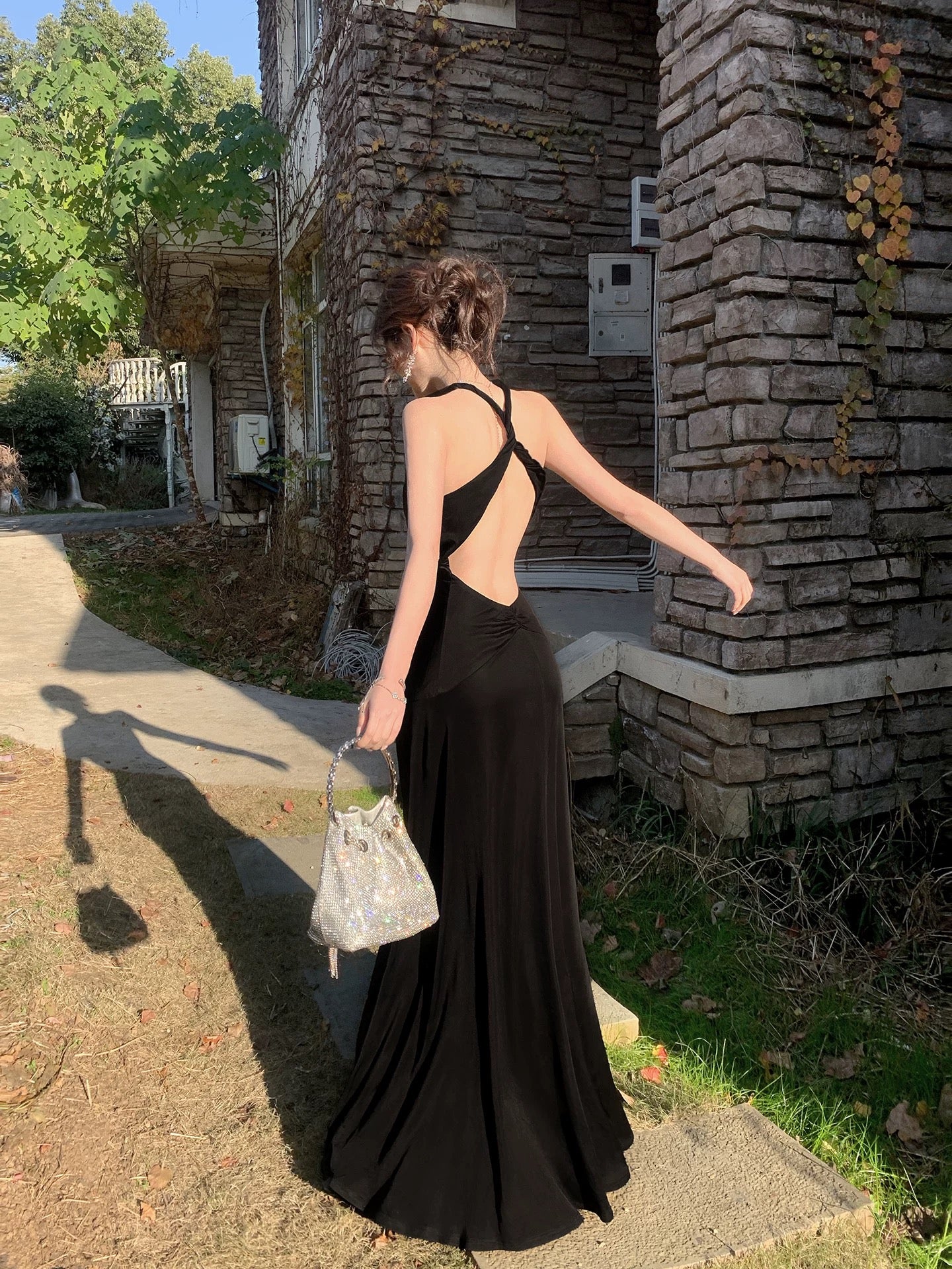 Timeless Mermaid Halter Sleeveless Backless Black Tie Dress Date Night Outfit With Ruffled Outdoor Semi Formal Wedding Guest Dresses RB5024
