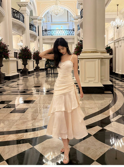 Elegant Mermaid Spaghetti Strap White Sleeveless Ruffled Date Night Outfit Outdoor Semi Formal Long Wedding Guest Dresses RB5031