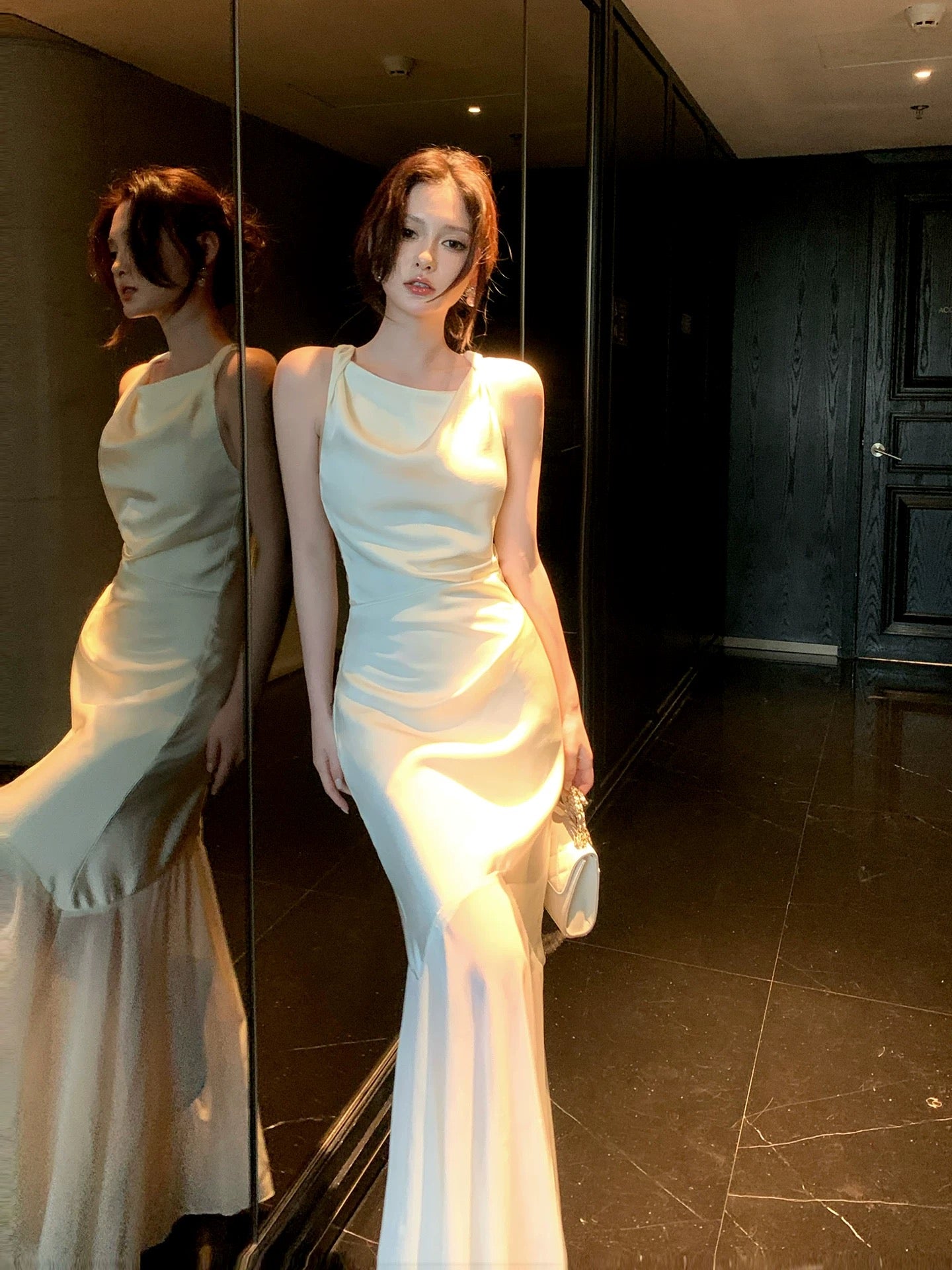 Elegant Mermaid Scoop White Satin With Ruffled Full-hem Maxi Semi Formal Garden Date Night Outfit Wedding Guest Dresses RB5027