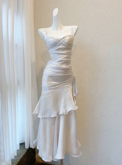 Timeless Mermaid Spaghetti Strap White With Ruffled Chiffon Outdoor Semi Formal Garden Beach Event Outfits Wedding Guest Dresses RB5014