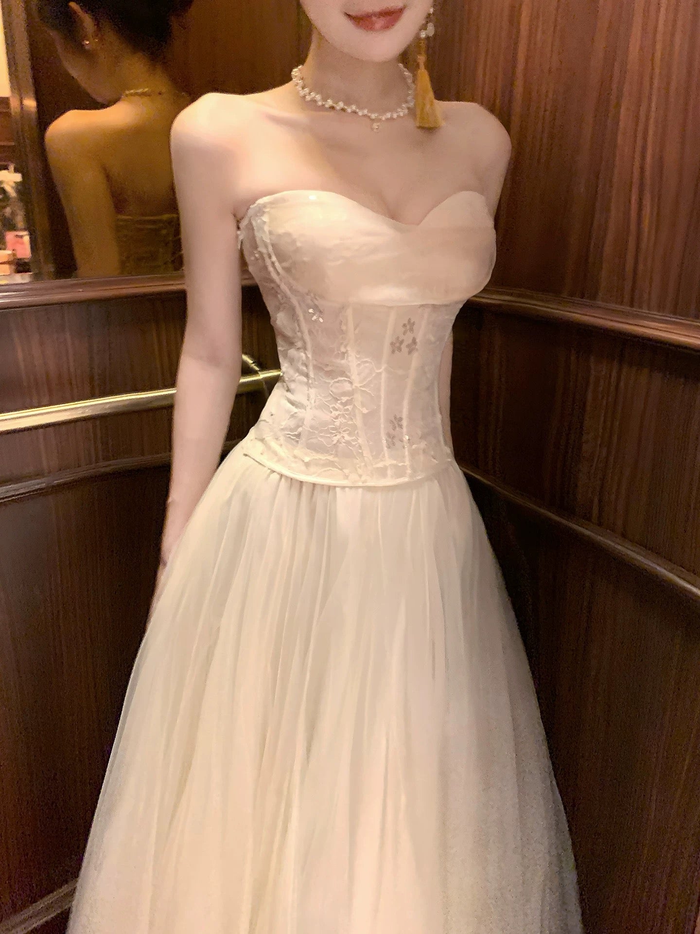 Elegant A line Sweetheart Tulle Lace Sleeveless Date Night Outfit Outdoor Semi Formal Long Wedding Guest Dresses RB5033