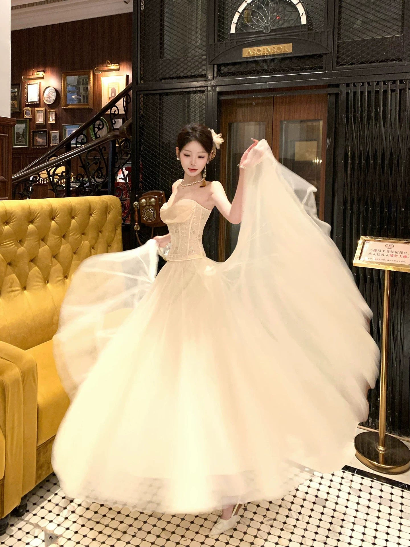 Elegant A line Sweetheart Tulle Lace Sleeveless Date Night Outfit Outdoor Semi Formal Long Wedding Guest Dresses RB5033
