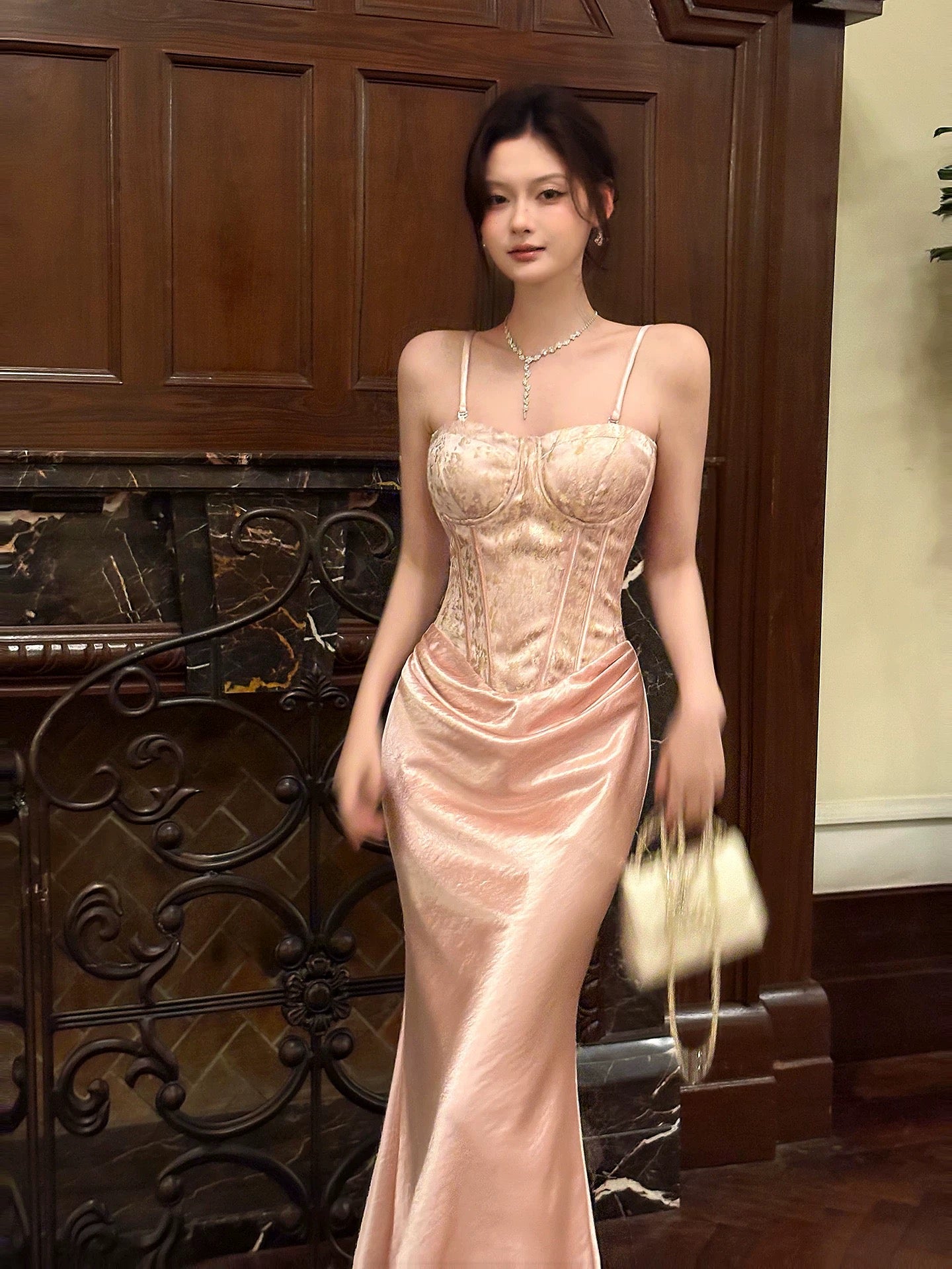 Simple Women's Mermaid Maxi Dress Spaghetti Strap Pink Satin Sleeveless Date Night Outfits Outdoor Semi Formal Wedding Guest Dresses RB5062
