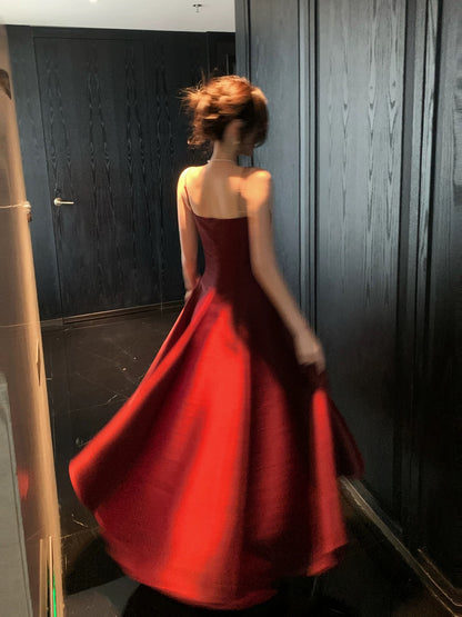 Elegant Women's A Line Maxi Dress Spaghetti Strap Burgundy Satin Sleeveless Date Night Outfits Outdoor Semi Formal Wedding Guest Dresses RB5066