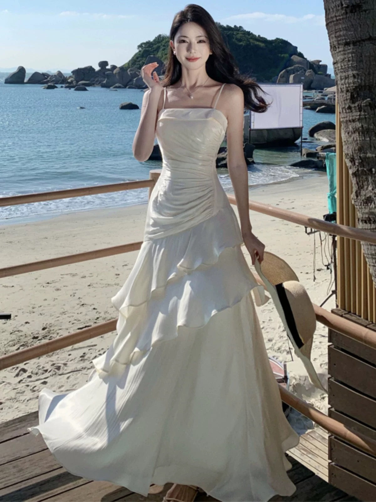 Dazzling Mermaid Spaghetti Strap White With Ruffled Outdoor Semi Formal Garden Beach Event Outfits Wedding Guest Dresses RB5112