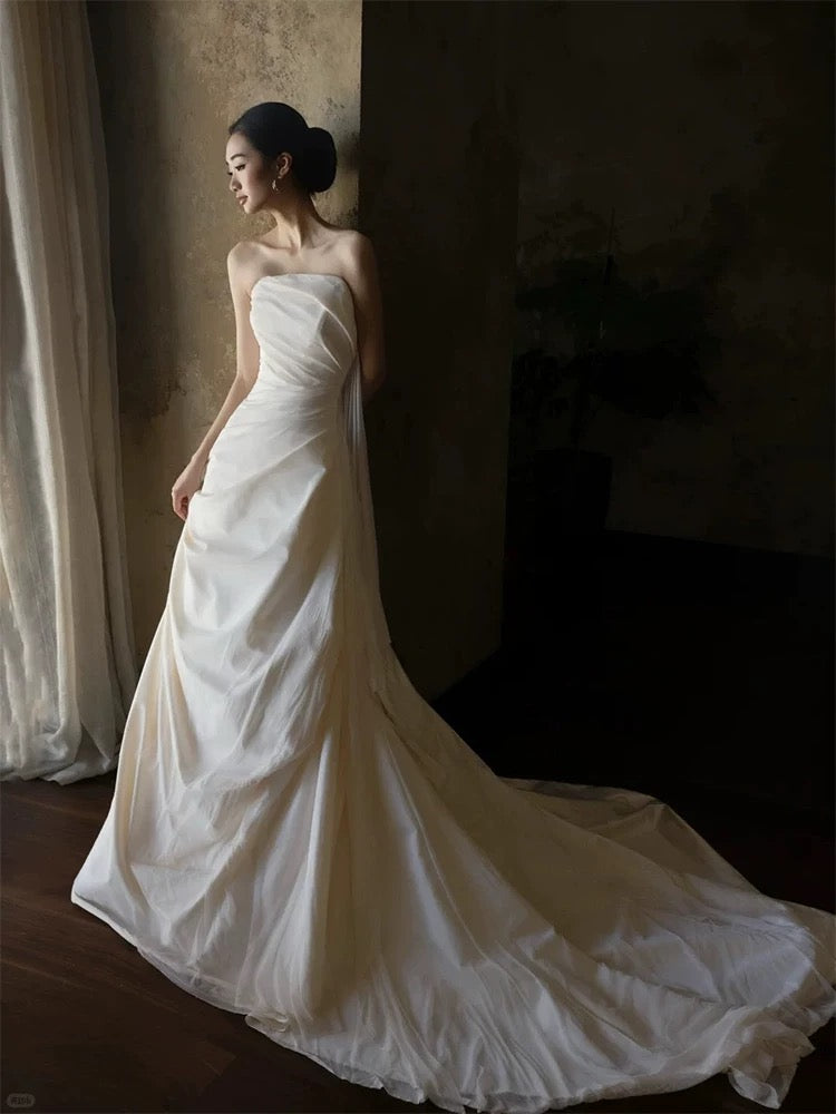 Charming Mermaid Strapless White With Ruffled Brides Gown Bridal Dress Long Wedding Dresses RB5713