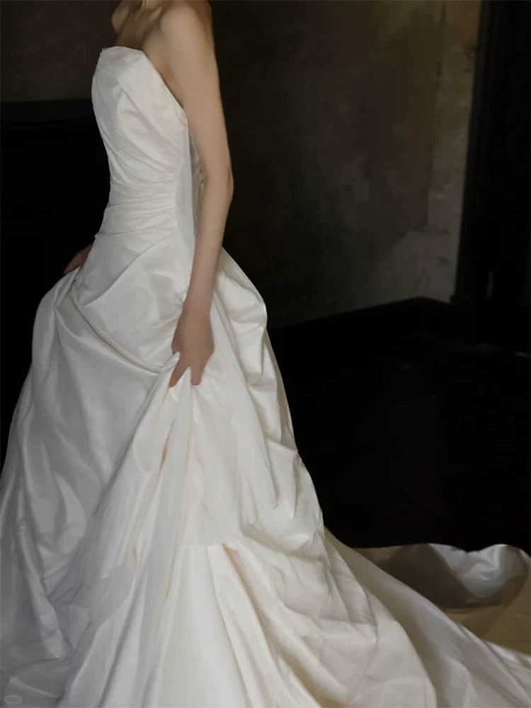 Charming Mermaid Strapless White With Ruffled Brides Gown Bridal Dress Long Wedding Dresses RB5713