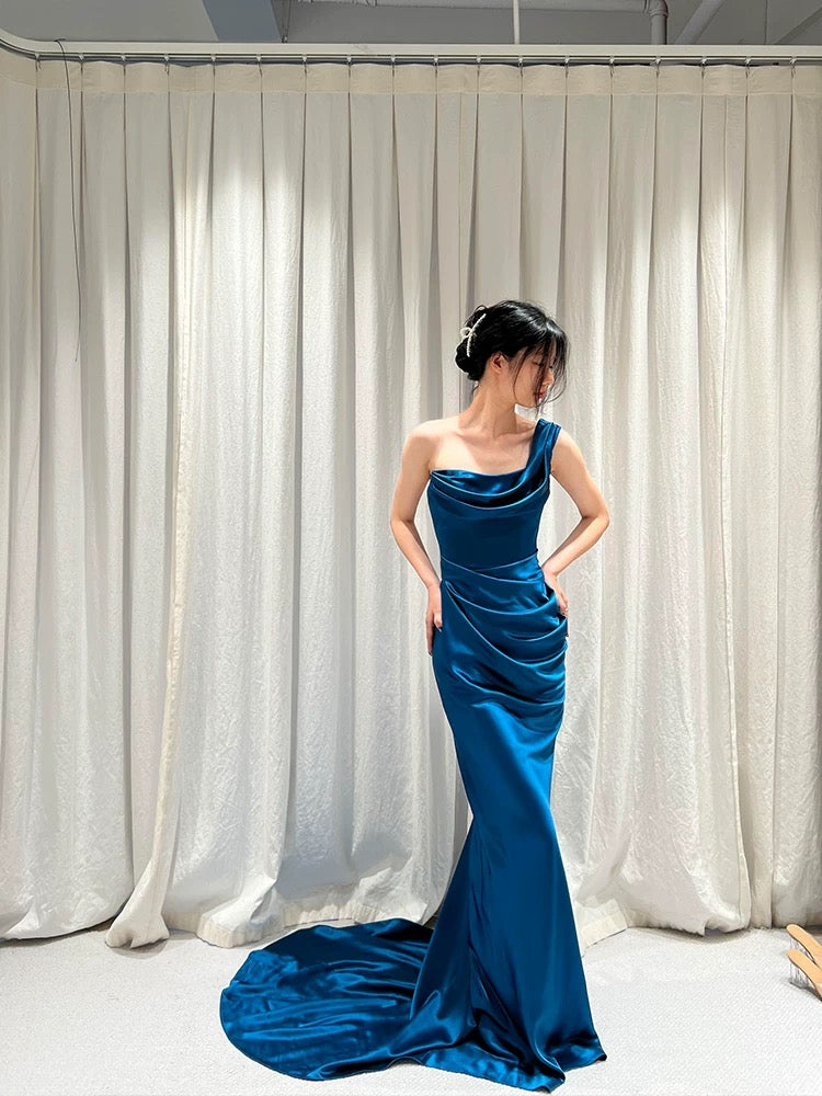 Unique Women's Mermaid One Shoulder Blue Satin Maxi Dress Date Night Outfits Outdoor Semi Formal Wedding Guest Dresses RB5156