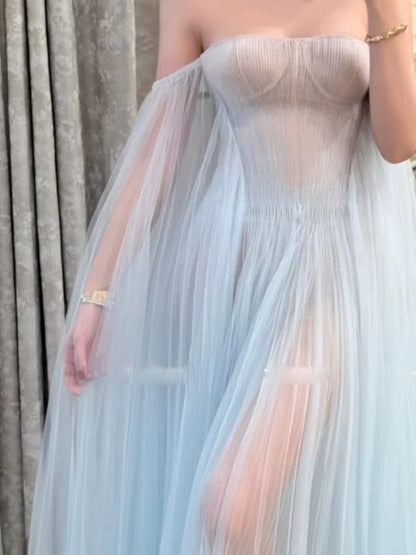 Sexy Ballkleider A-Linie Off Shoulder Hellblau Tüll mit Falten Langes formelles Kleid N3161