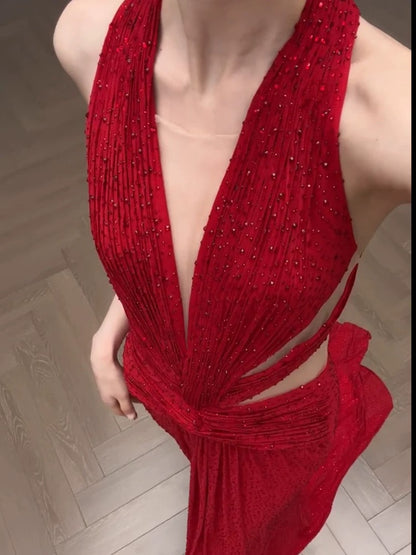 Robes de bal simples Sirène Col en V Rouge à paillettes avec perles Longue robe de soirée N3169