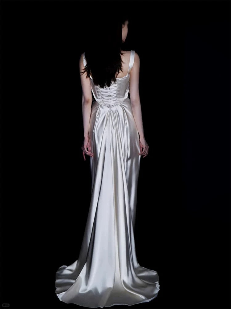 Einzigartige Hochzeitskleider Scheide Quadratischer Ausschnitt Satin Weiß Französischer Stil Lange Brautkleider N3173