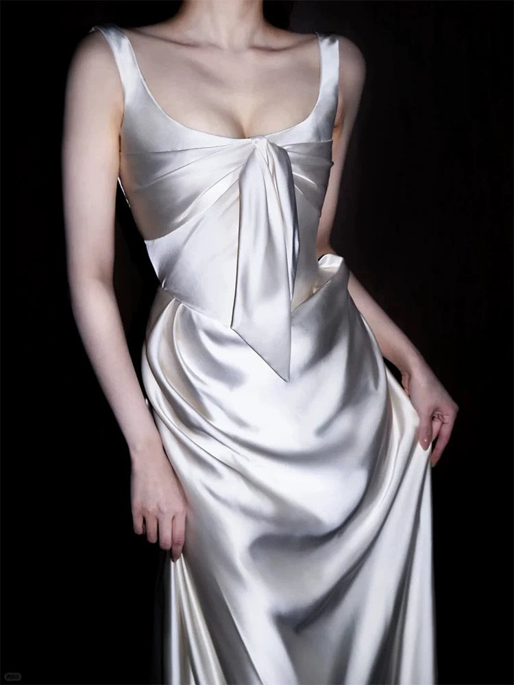 Einzigartige Hochzeitskleider Scheide Quadratischer Ausschnitt Satin Weiß Französischer Stil Lange Brautkleider N3173