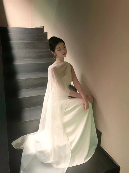 Schlichtes Ballkleid Meerjungfrau One Shoulder Elfenbein mit Schal Langes Abendkleid N3177