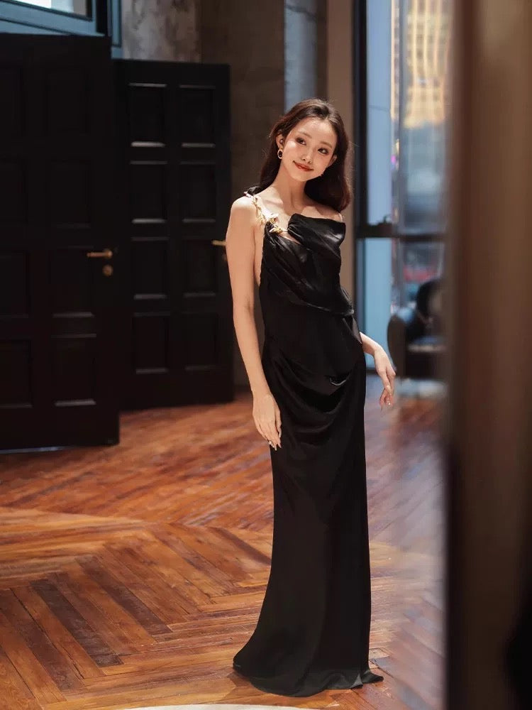 Schlichtes Meerjungfrau-Abendkleid in Schwarz aus Satin, rückenfrei, für Sommer, Strand, formelle Anlässe, Hochzeitsgast, N3508