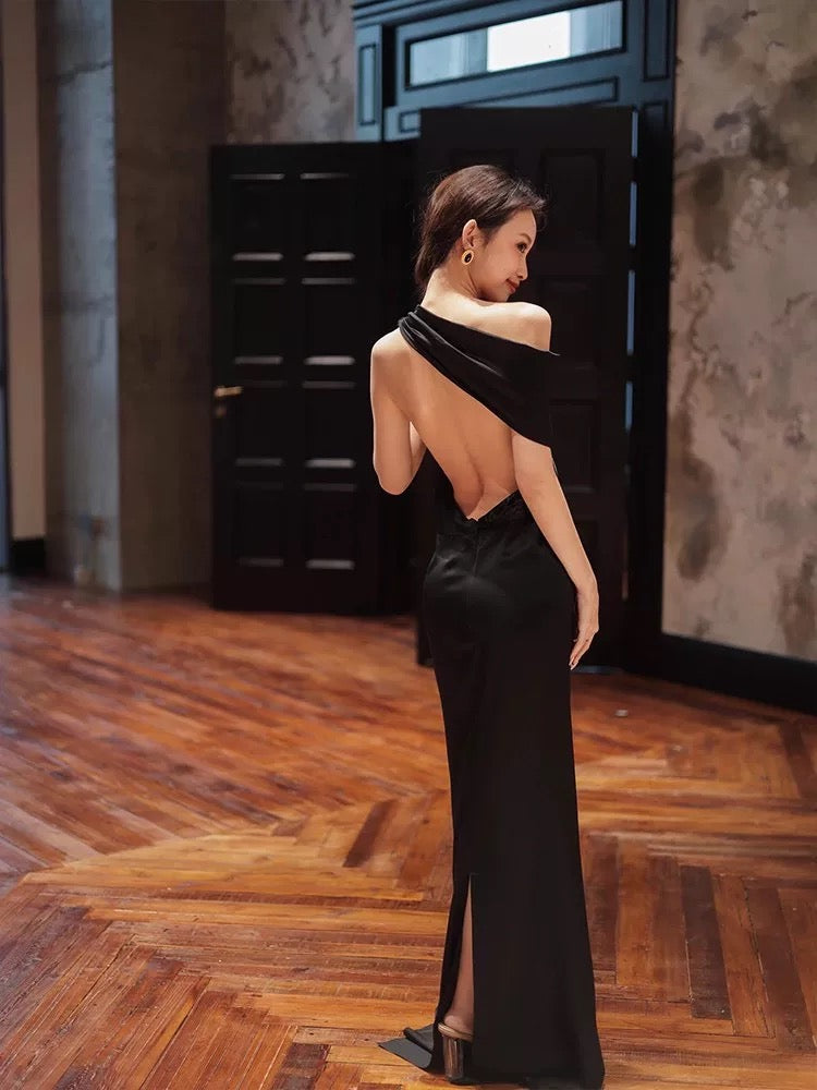 Schlichtes Meerjungfrau-Abendkleid in Schwarz aus Satin, rückenfrei, für Sommer, Strand, formelle Anlässe, Hochzeitsgast, N3508