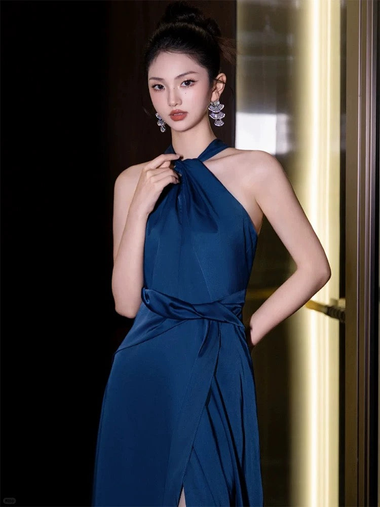 Robe de soirée simple en satin ligne A bleu marine, dos nu, fendue, pour l'été, la plage ou un mariage, N3911