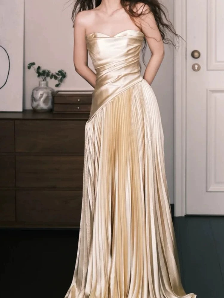 Einfache A-Linie Sweetheart Gold Satiniert Abend Frühling Sommer Strand Formelle Hochzeitsgast Kleider N3922