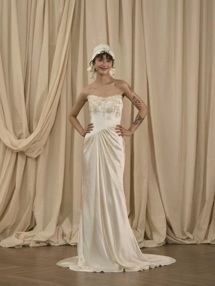 Romantische Brautkleider Meerjungfrau Sweetheart Weißer Satin Französischer Stil Sommer Garten Hochzeit Hochzeitskleid N3935