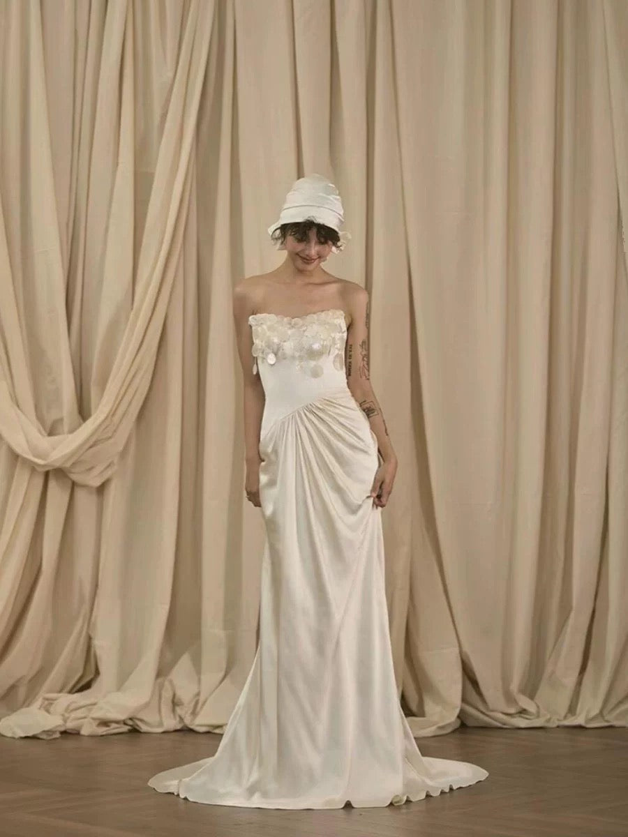 Romantische Brautkleider Meerjungfrau Sweetheart Weißer Satin Französischer Stil Sommer Garten Hochzeit Hochzeitskleid N3935