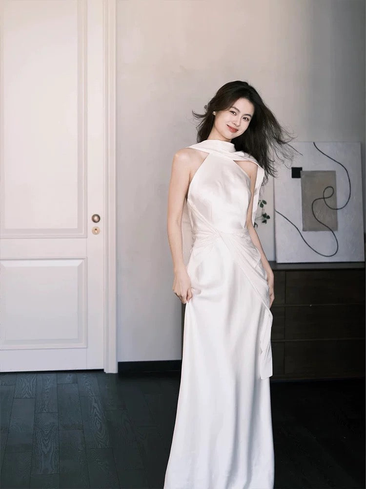 Simple Wedding Dresses A Line Halter White Satin With Scarf French Style Summer Garden Wedding Reception Dress N3939