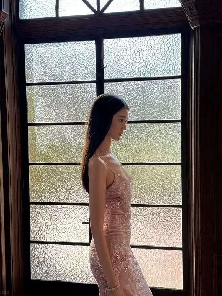Wunderschöne Abiballkleider Meerjungfrau Spaghetti-Träger Pink Spitze Langes Formelles Abendkleid N3953