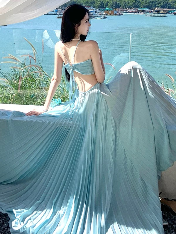 Elegante Ballkleider A-Linie Neckholder Blau Chiffon mit plissiertem, rückenfreiem langen Abendkleid N3970