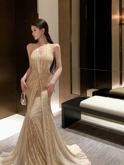 Élégantes robes de bal sirène licou à sequins dorés avec robe de soirée plissée N3973