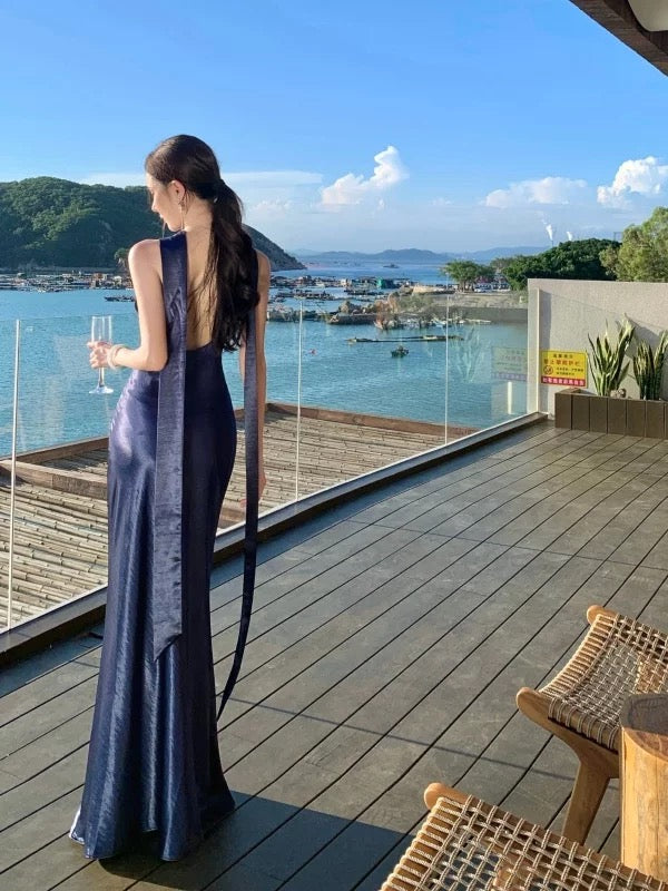 Elegantes Meerjungfrauen-Neckholder-Abendkleid in Marineblau für den 21. Geburtstag – Sommerball, formelles Kleid, Hochzeitsgastkleid N3985