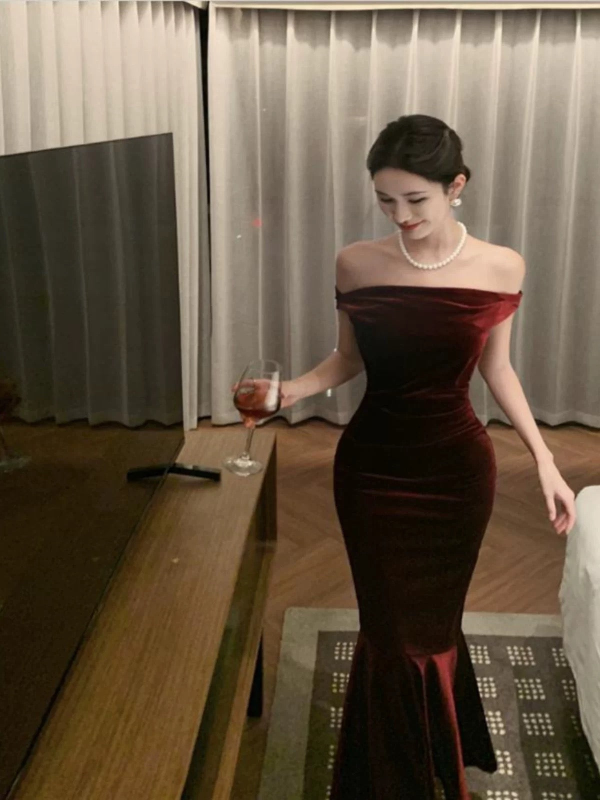 Schlichte Ballkleider Meerjungfrau One-Shoulder Burgund Samt Abendkleid Formelles Langes Formelles Kleid N3998