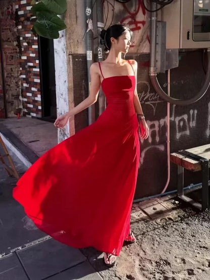 Robes de Bal Simples Robe de Soirée Formelle en Chiffon Rouge à Bretelles Fines et Ligne A avec Plis N4005